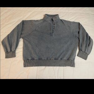 Trendy Queen Cropped Balloon Sleeve Henley Collared Sweatshirt Blue Size Large